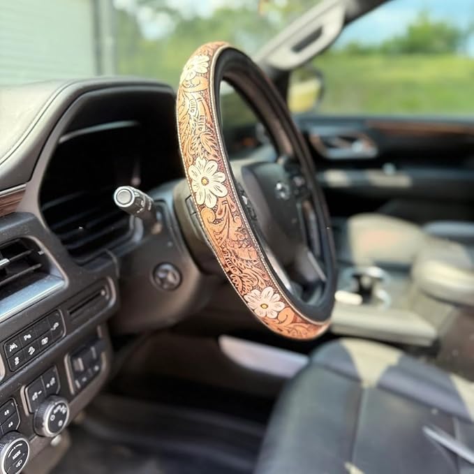 Western Steering Wheel Cover,Retro Western Cowboy Car Universal Steering Wheel Cover,Embossed Hand-Painted Leather Western Car Accessories, for Women Man, Anti-Slip Design Easy to Install (C)
