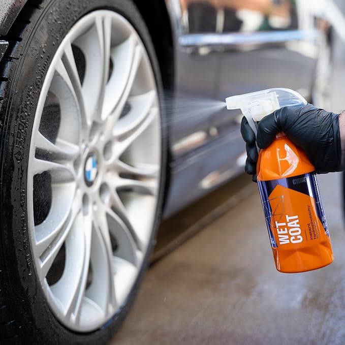 GYEON Wet Coat 500ml - Hydrophobic Ceramic Spray Coating for Cars - High Gloss Solutions for Your Car Paint Wheels and Glass - Spray On Rinse Off Easy DIY Use Formula (Pack of 2)