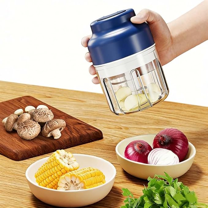 Household Electric Garlic Crusher, Electric Garlic Chopper, Mini Portable Veggie Chopper with 4/6 Stainless Steel Blades, Wireless Rechargeable Food Cutter for Garlic, Onion, Chili (2PCS-B,320ML)